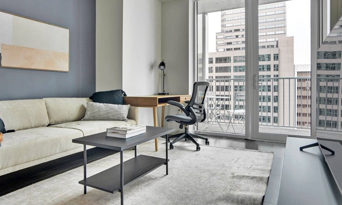 Uptown Apartment | Amazing Upper Downtown 1BR w/ Gym & Pool near 16th St Mall, by Blueground