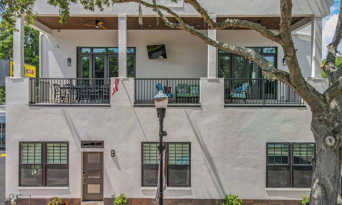 Thornton Park House | Amazing Walkability, Thornton Park suburb of Downtown Orlando walk to everything