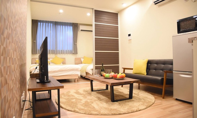Nagasaki Chinatown Apartment | Ambiera Doza
