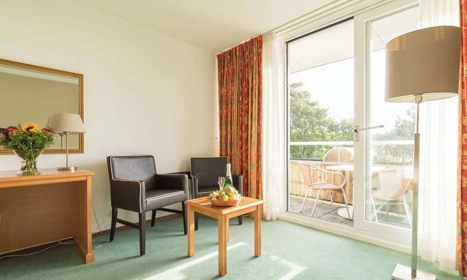 Hollum Hotel | Ameland Nature Stay With Pool Access, Beach Nearby And Free Parking