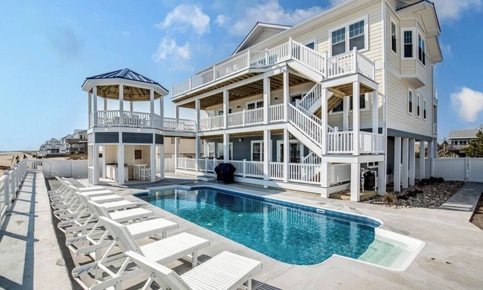 Sandbridge House | American Dream | Oceanfront | Dog Friendly, Private Pool, Hot Tub