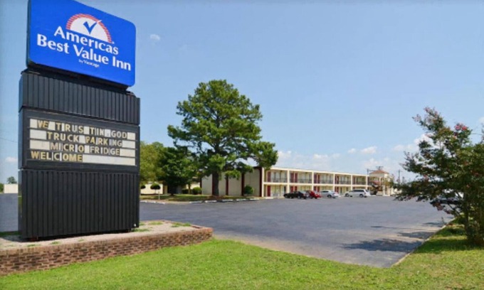 Wilson Apartment | Americas Best Value Inn Wilson - UNIT 15 ONE BED FIRST FLOOR