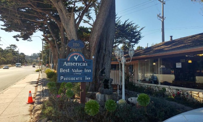 Munras Avenue Hotel | Americas Best Value Presidents Inn on Munras
