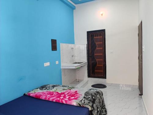 Tapovan House | Amigos homestay 5