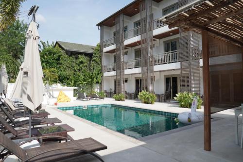 Mae Nam Hotel | Ampha Place Hotel