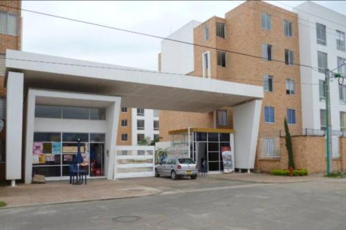 Pitalito Apartment | Amplio Apartamento Parqueadero y Piscina Cerca al CC Gran Plaza