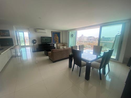 Alto Prado Apartment | Amplio y nuevo apartamento muy bien ubicado