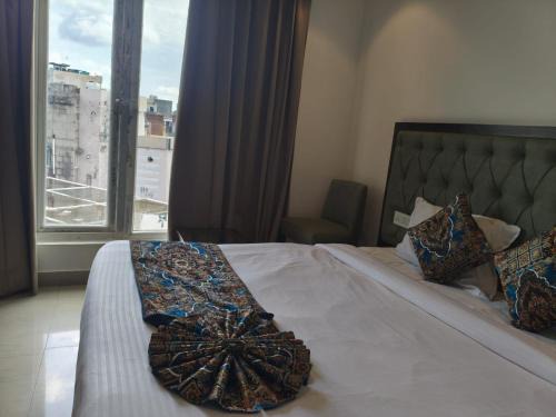 Amritsar House | AMRITSAR AVI INN 100 Meter from golden temple