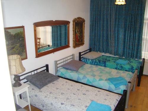 Burgwallen Nieuwe Zijde House | Amsterhouse B&B