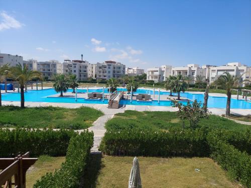 Sidi Abd El-Rahman Apartment | Amwaj North coast chalet in 1st floor families only