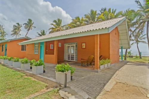 Wadduwa Hotel | Amy's Haven
