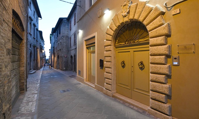 Todi House | An ancient palace in the heart of Todi