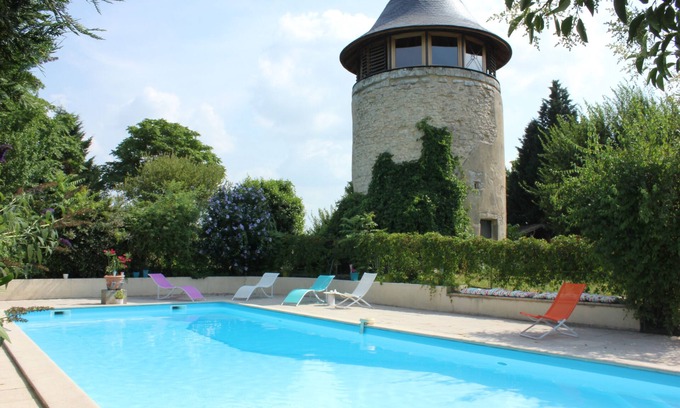 Margaux Other | An ancient windmill in Margaux