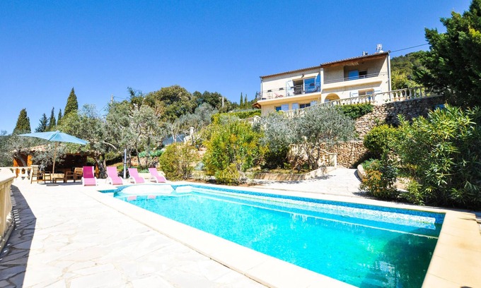 Claviers House | An authentic huge vacation home with pool and relaxing atmosphere.