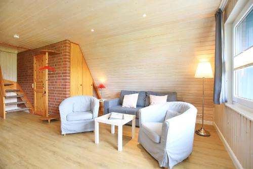 Redewisch House | An der Steilküste Finnhütte 04