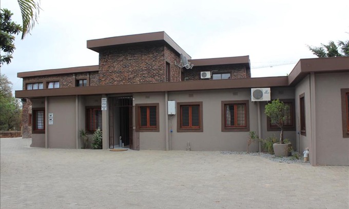 Nelspruit House | An Exclusive Guesthouse Too