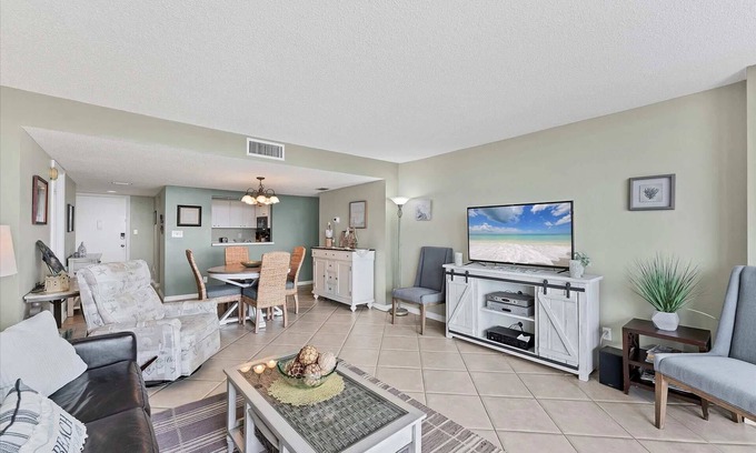 Siesta Key Condo | Anchorage Resort Top Floor 2 Bedroom Condo with Gulf Views 0896