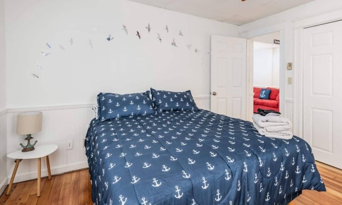 Old Orchard Beach House | Anchors Away Cottage: 5BR 10-Min Walk to Beach