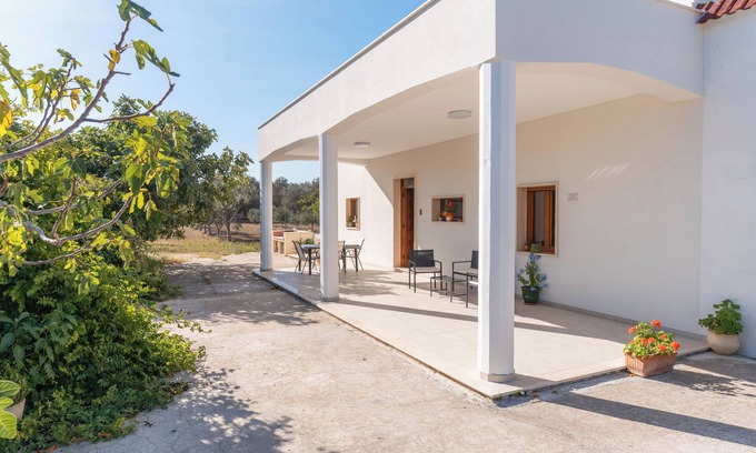 Latiano House | ANCIENT APPIAN HOUSE