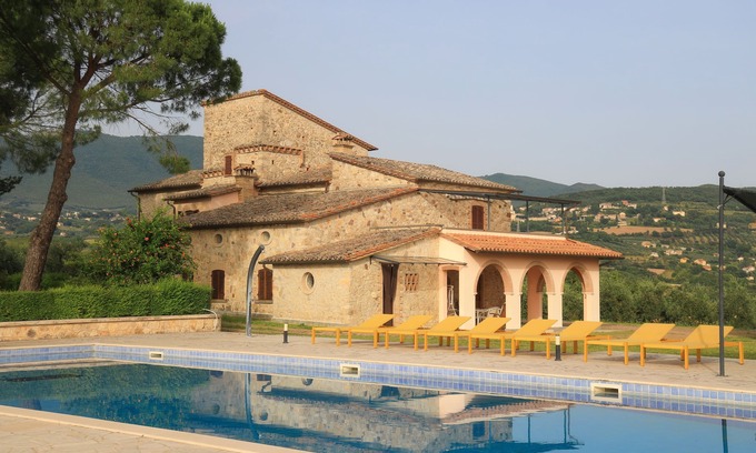 Montecchio House | Ancient vacation home La Palombara