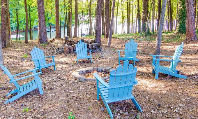Northlake House | Anderson Lakefront Vacation Rental w/Dock