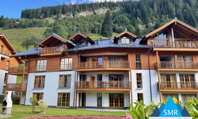 Rauris Apartment | Andrea 1 by SMR - close to the Gondola & SPA