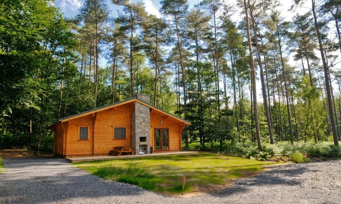 Oignies-en-Thierache House | Anemoon