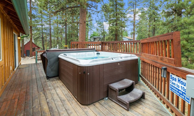 Fox Farm Cabin | Angels Seat - Beautiful log cabin with hot tub with a wood burning fireplace `