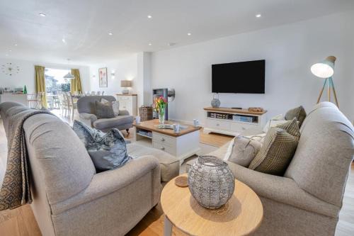 Carbis Bay House | Angove Lodge 75 - Carbis Bay