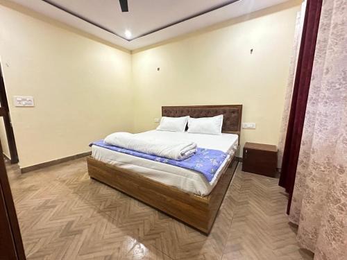 Narainkoti Hotel | Anirudh Hotel