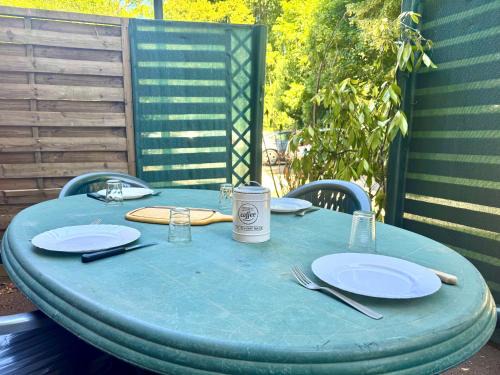 Meyras Apartment | Annexe Boullée Appartement 1 - Thermes Neyras les Bains