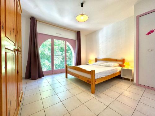 Meyras Apartment | Annexe Boullée Appartement 3 - Thermes Neyras les Bains