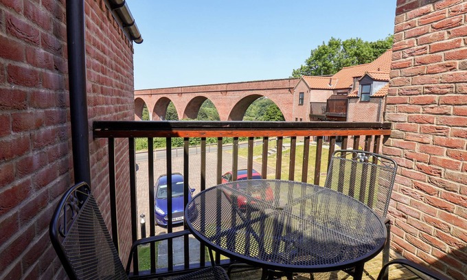 Ruswarp Cottage | Anstis Cottage