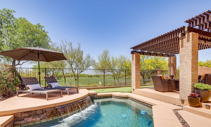 Anthem House | Anthem Gem w/ Pool, Putting Green & Fire Pit