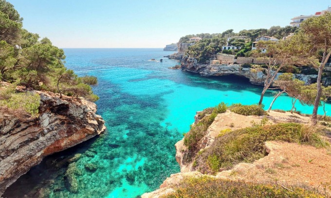 S'illot Apartment | Antic 202 - Two Bedroom Apartment, Sleeps 4