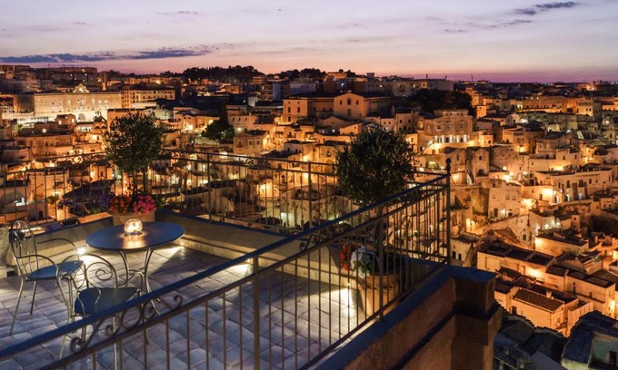 Sasso Caveoso House | Antica Torre di Iuso