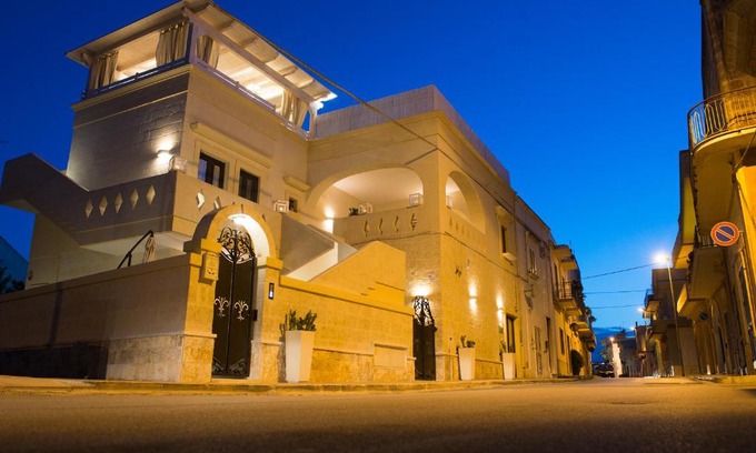 Montalbano Bed & Breakfast | Antica Via Roma B&B E RELAX