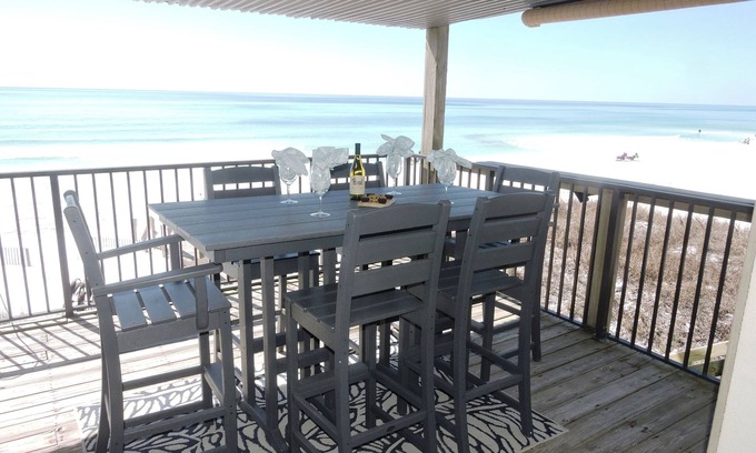 Miramar Beach House | Any Closer to the Beach, You'd Have Sand in Your Sheets! August Specials