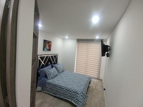 Bogota Apartment | Apartaestudio amoblado, Edificio Avanzzare T2-701