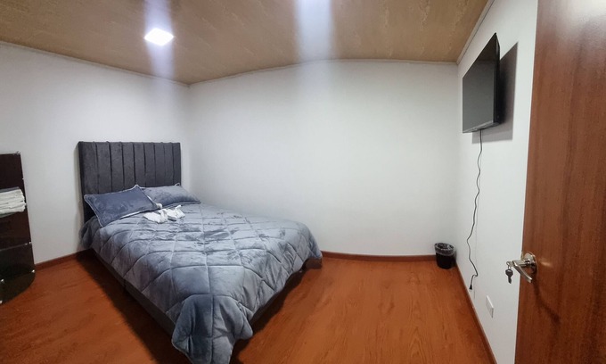 Calle 26 Apartment | Apartaestudio Cómodo Ideal Para Descanso Cerca al Aeropuerto