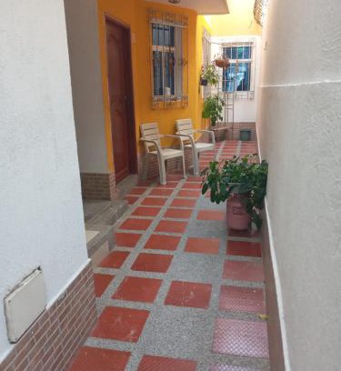 Comuna 2 Apartment | Apartamento 102