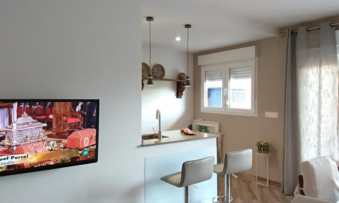 Salobrena Apartment | Apartamento a 150 metros del Mar, parking y Wifi