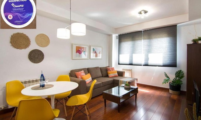 Figares Apartment | Apartamento Fórum-Ciencias con Piscina, Gym & Parking