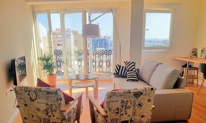 Almeria Centro House | Apartamento junto a la Catedral de Almeria, cercano a las playas