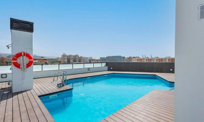 Cruz de Humilladero House | Apartamento La Estación Málaga by Ruralidays