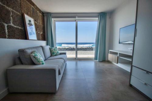 El Golfo Apartment | Apartamento Narcisa