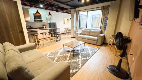 La Florida Apartment | Apartamentos en el Poblado Medellín - Be Together by Roots Rentals TOG APTOS