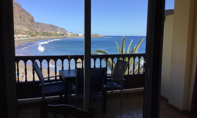 Playa de la Calera House | Apartamentos Playamar