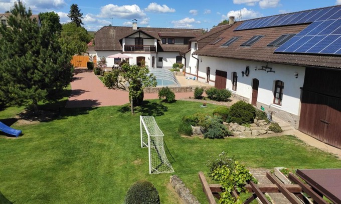 Mocovice Apartment | Apartmány Močovice