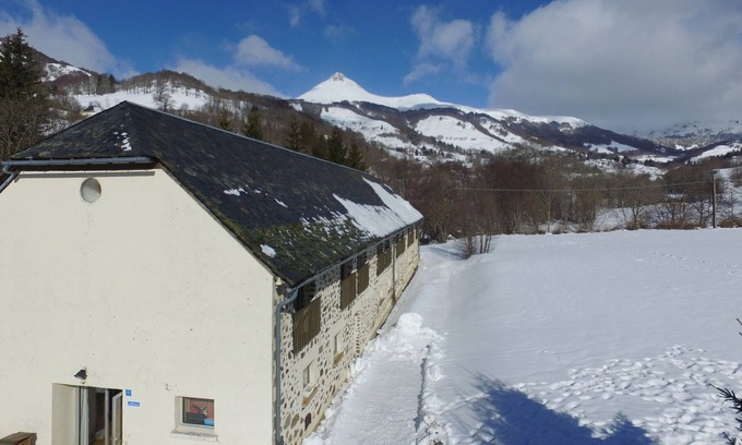 Saint-Jacques-des-Blats Apartment | Apartment/ flat - Saint-Jacques-des-Blats